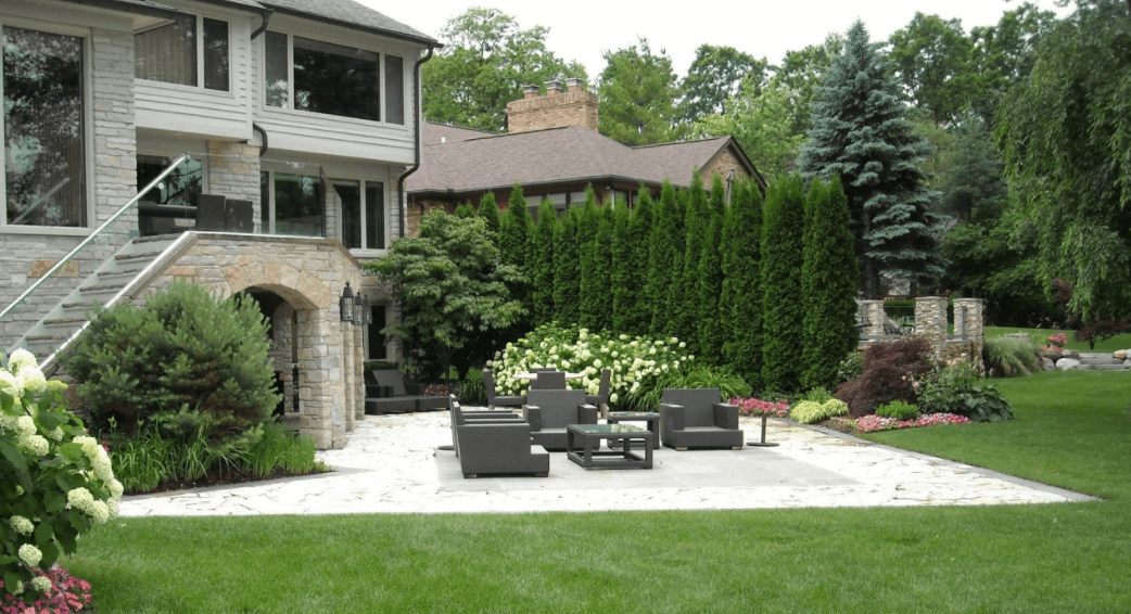 privacy hedges surrounding a patio