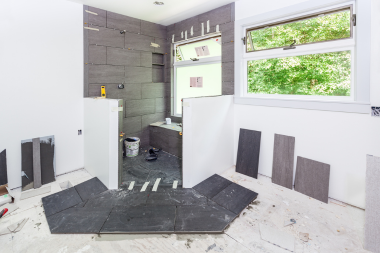 red flags of a bad home remodeling contractor mid bathroom remodel project construction custom built michigan