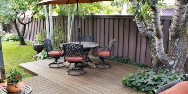 trex composite deck with privacy fence in Greater Lansing Michigan