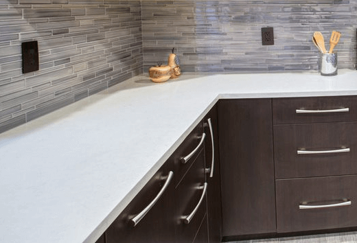 high contrast kitchen cabinets