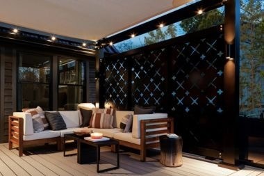 trex privacy screen on composite deck project in Greater Lansing