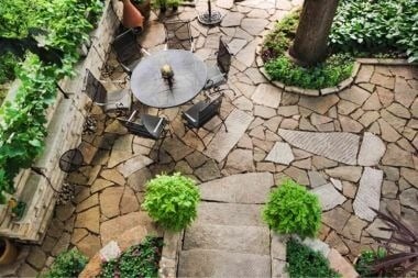 flagstone pavers in outdoor living space patio in Greater Lansing Michigan
