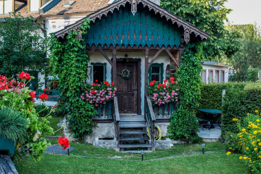 mistakes that can derail a home remodel before it starts older cottage style house with front porch custom built michigan