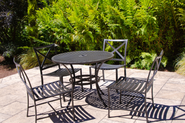 mistakes to avoid while choosing your outdoor furniture metal dining table set on concrete patio custom built michigan